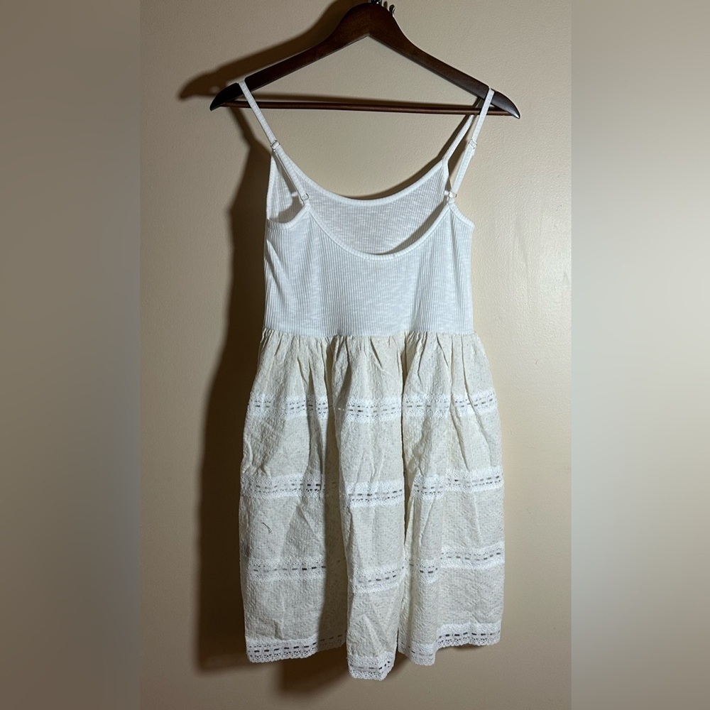 NWOT POL Fabric Block Eyelet Dress Cream Small - Picture 7 of 11